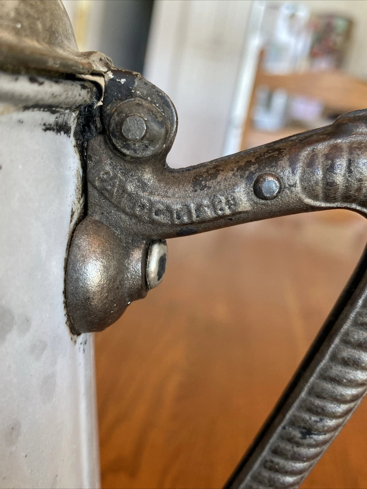 ANTIQUE GREY GRANITEWARE ENAMEL COFFEE TEAPOT IRON HANDLE WOOD KNOB PAT OCT 1889