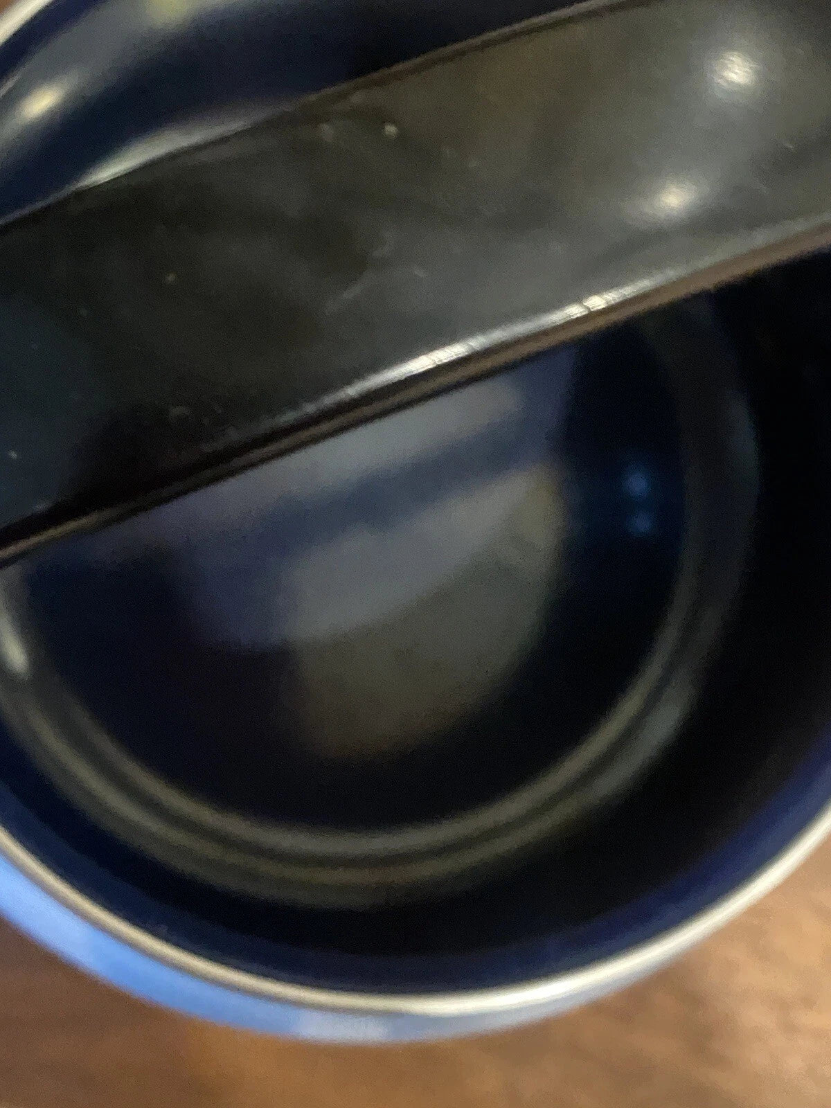 2-Vintage 2 QT Siam FujiWare Tea Kettle Thailand White Blue Enamel