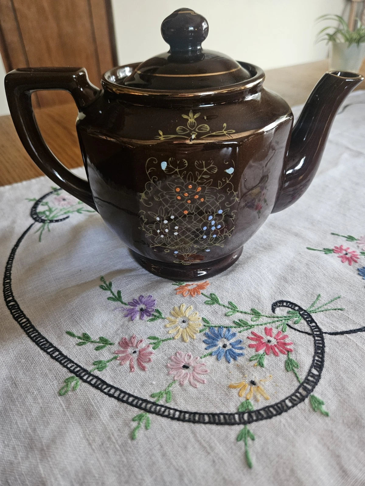 Brown Betty 1950s Ceramic Teapot Moriage Enamel Hand Painted Redware Japan VTG