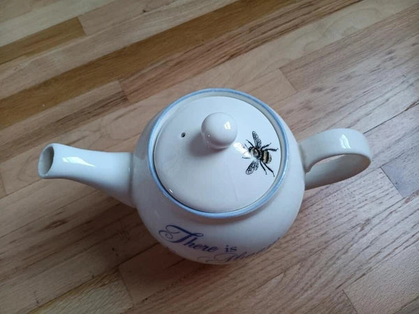 **Vintage Creative Co-op Artist Mary Lake Ampson Ceramic Teapot~Bird & Bee**
