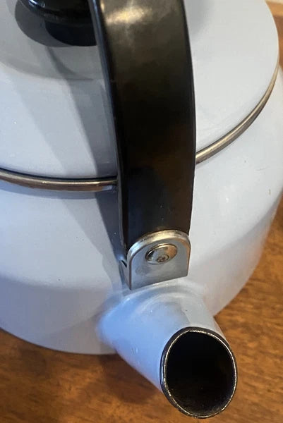 2-Vintage 2 QT Siam FujiWare Tea Kettle Thailand White Blue Enamel