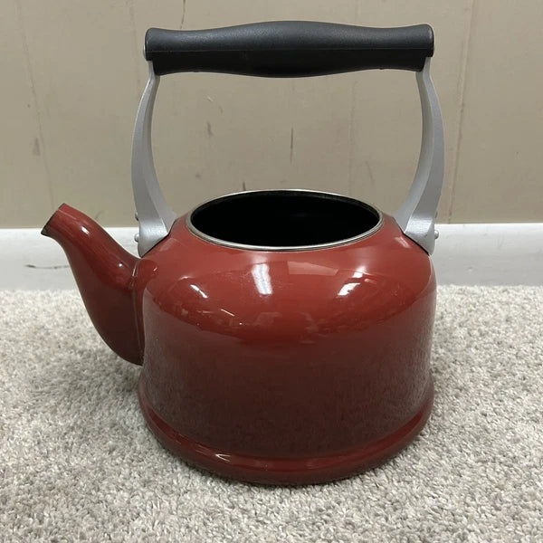 Le Creuset 2.1L 2.2 QT Enamel Tea Pot Tea Kettle POT ONLY NO LID OR CAP