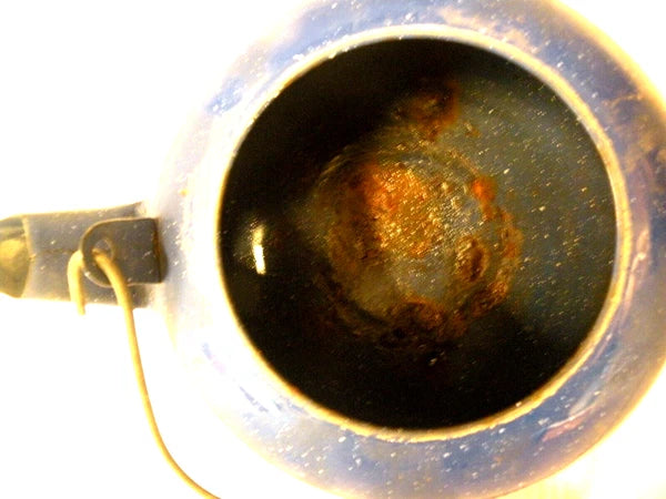 1970s BLUE WHITE SPECKLES ENAMELWARE TEAPOT 12 CUP