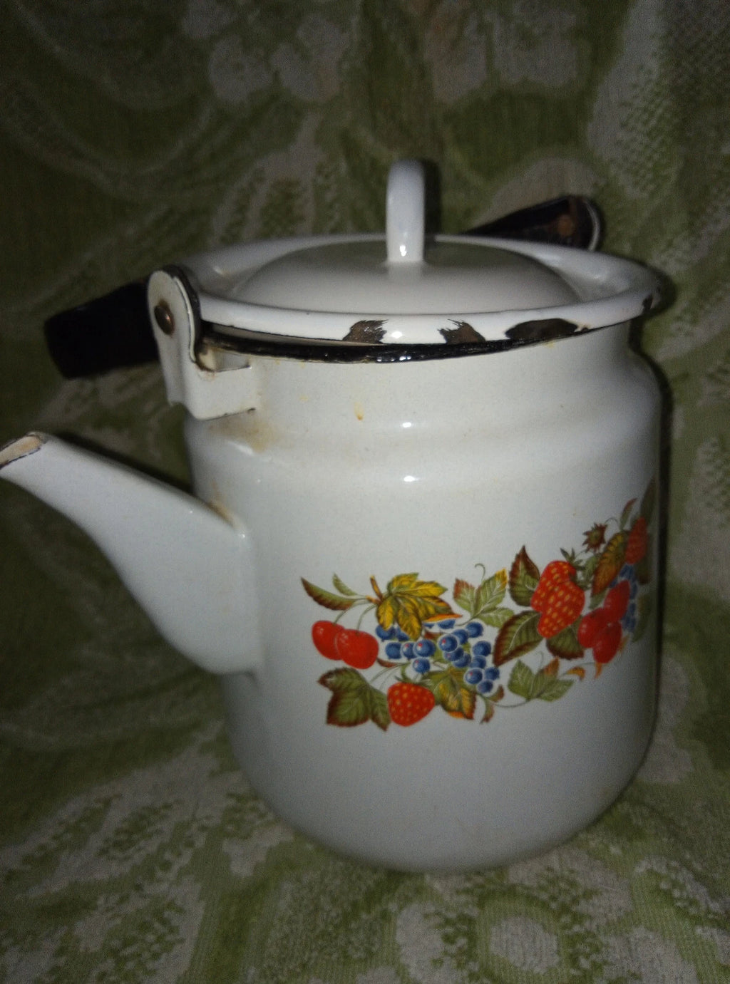Vintage 70’s Red berries White Enamel Teapot Metal Kettle
