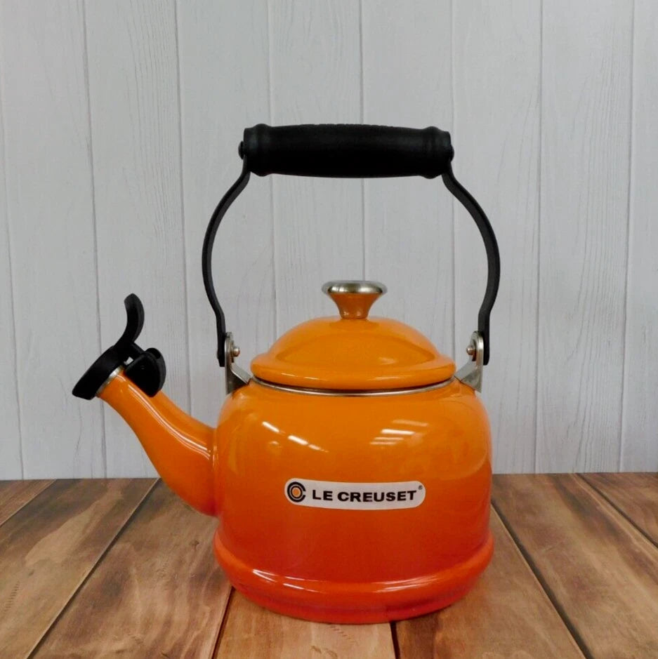 Le Creuset Enamel on Steel 1.25 Quart Demi Tea Kettle, Flame - NEW