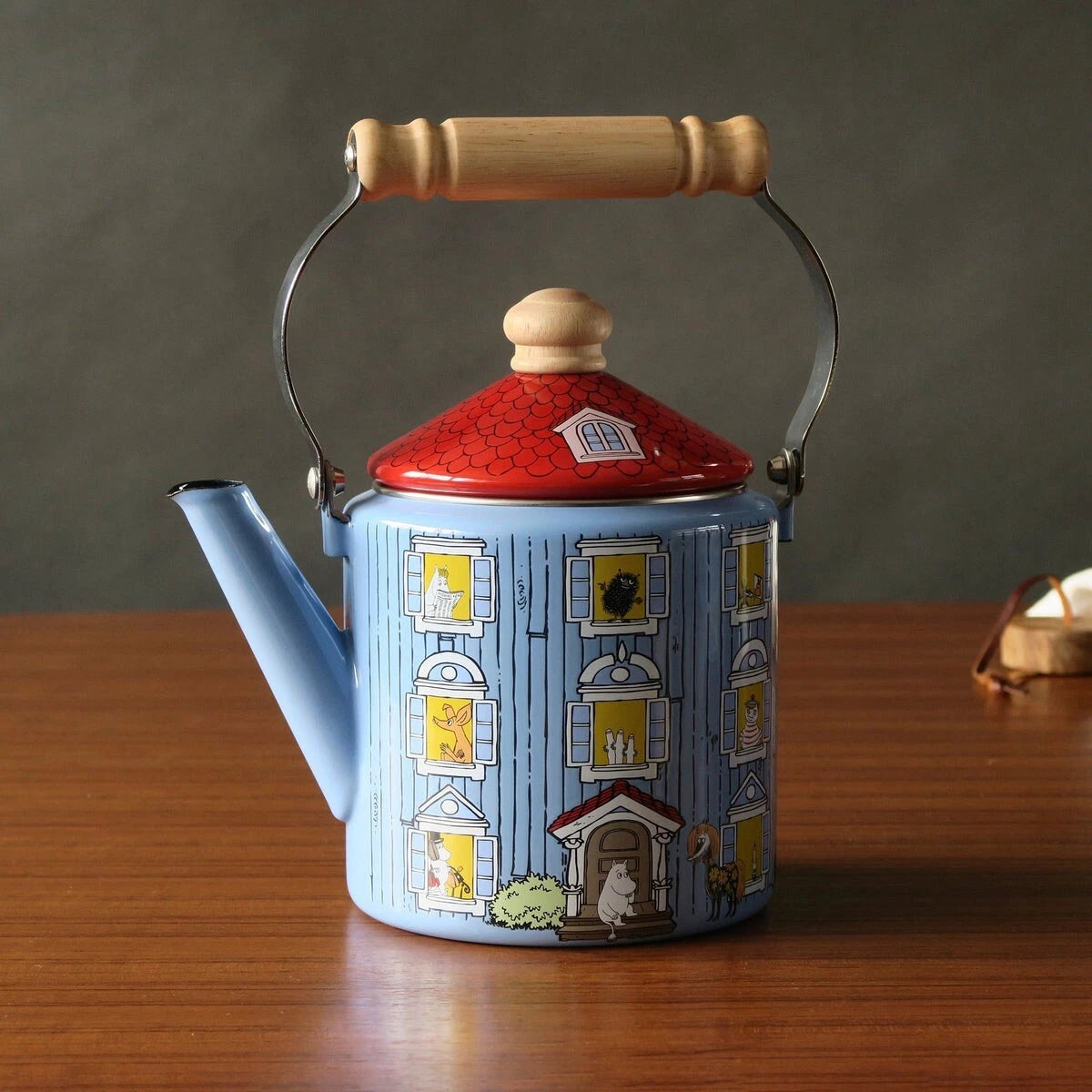 Fujihoro Moomin House Enamel Kettle 2.0L – Teapot IH and Fire Housewarming Gift