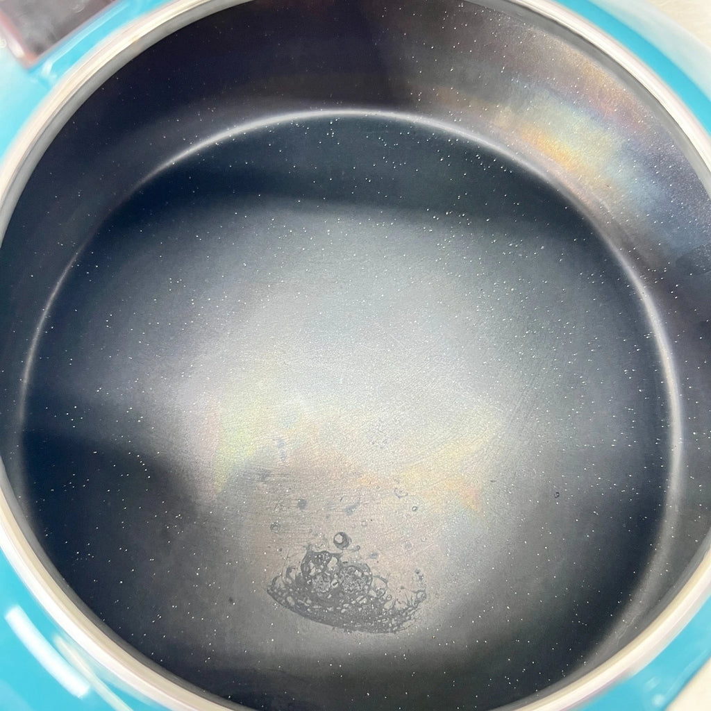 LE CREUSET Enamel On Steel Whistling Tea Kettle 1.5L Caribbean Blue Teal Handle