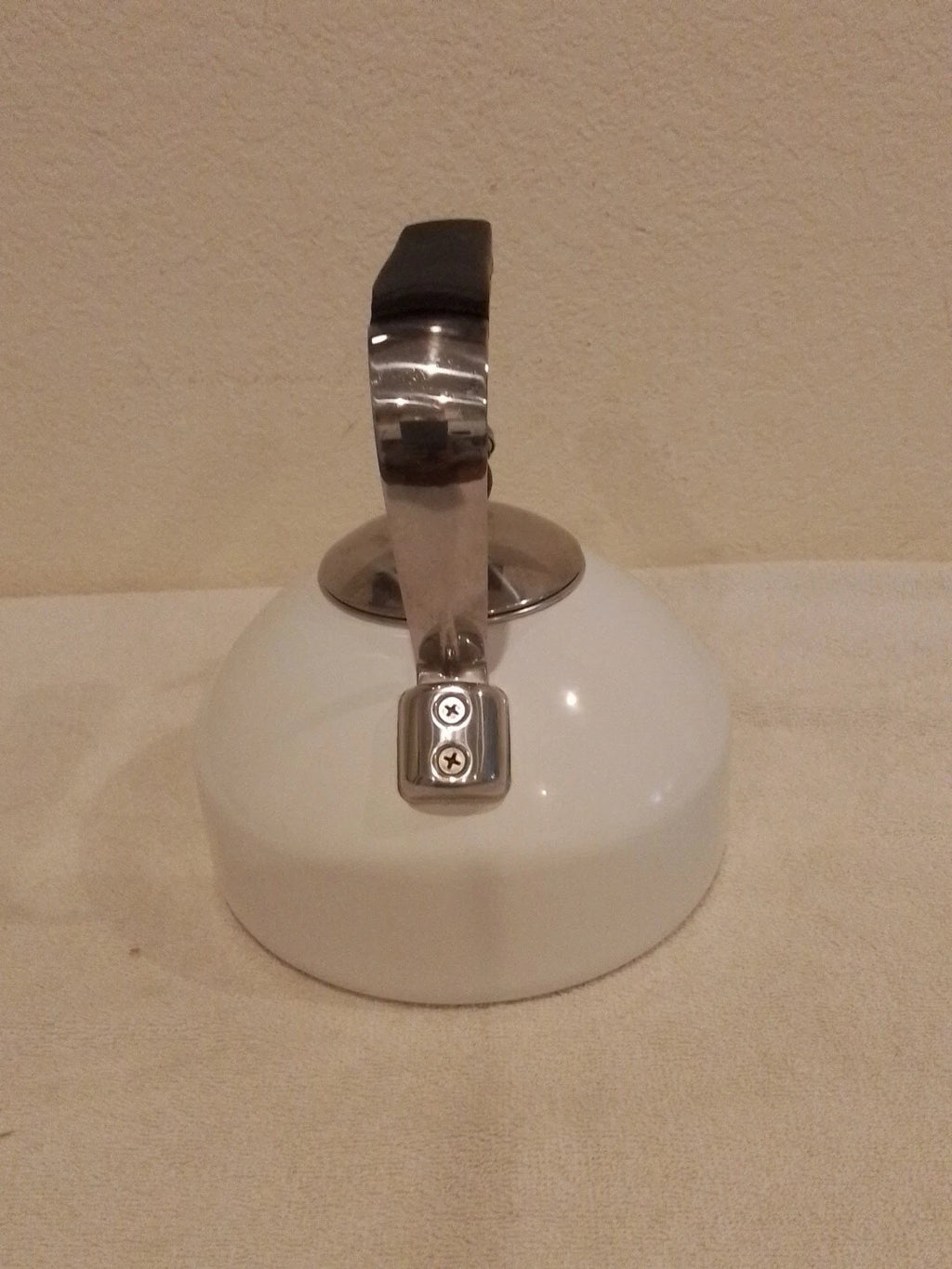 Vintage Whistling White Tea Kettle Tea Pot Enamel On Steel