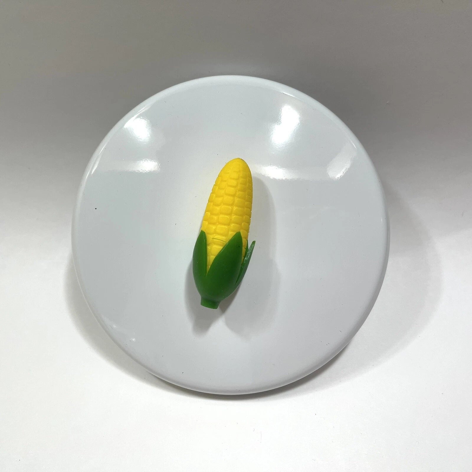 Vtg Enamel Tea Kettle With Pig And Plastic Corn Lid Handle Wood Handle