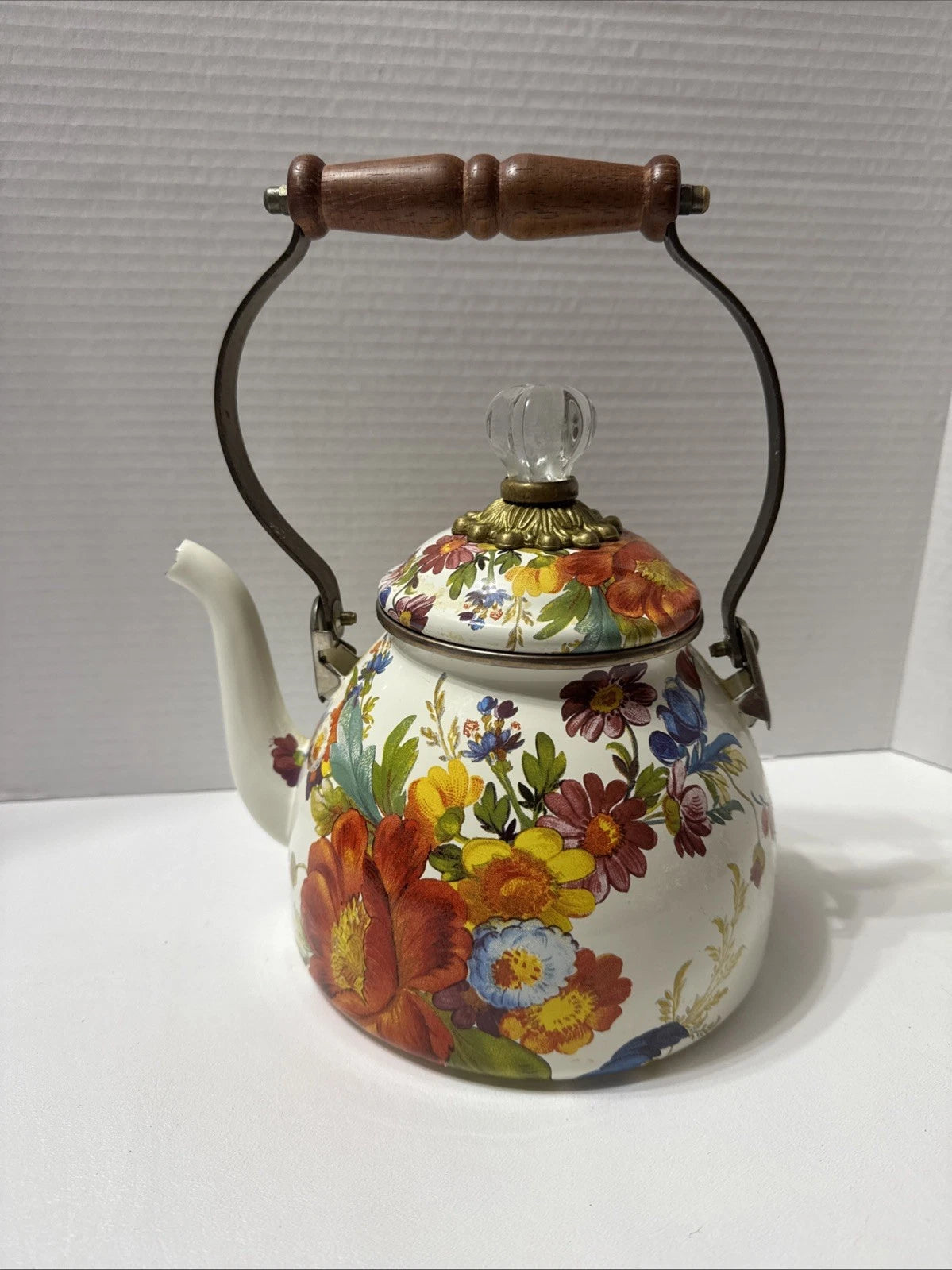 MacKenzie-Childs White Flower Market 3 Quart Qt Tea Kettle Enamel Teapot