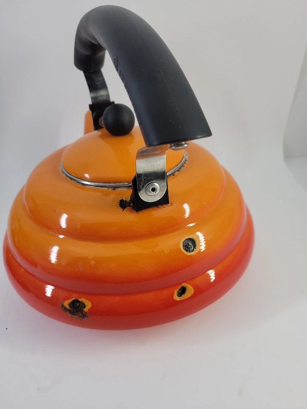 Rare Vintage Le Creuset Bee Hive Whistling Teapot