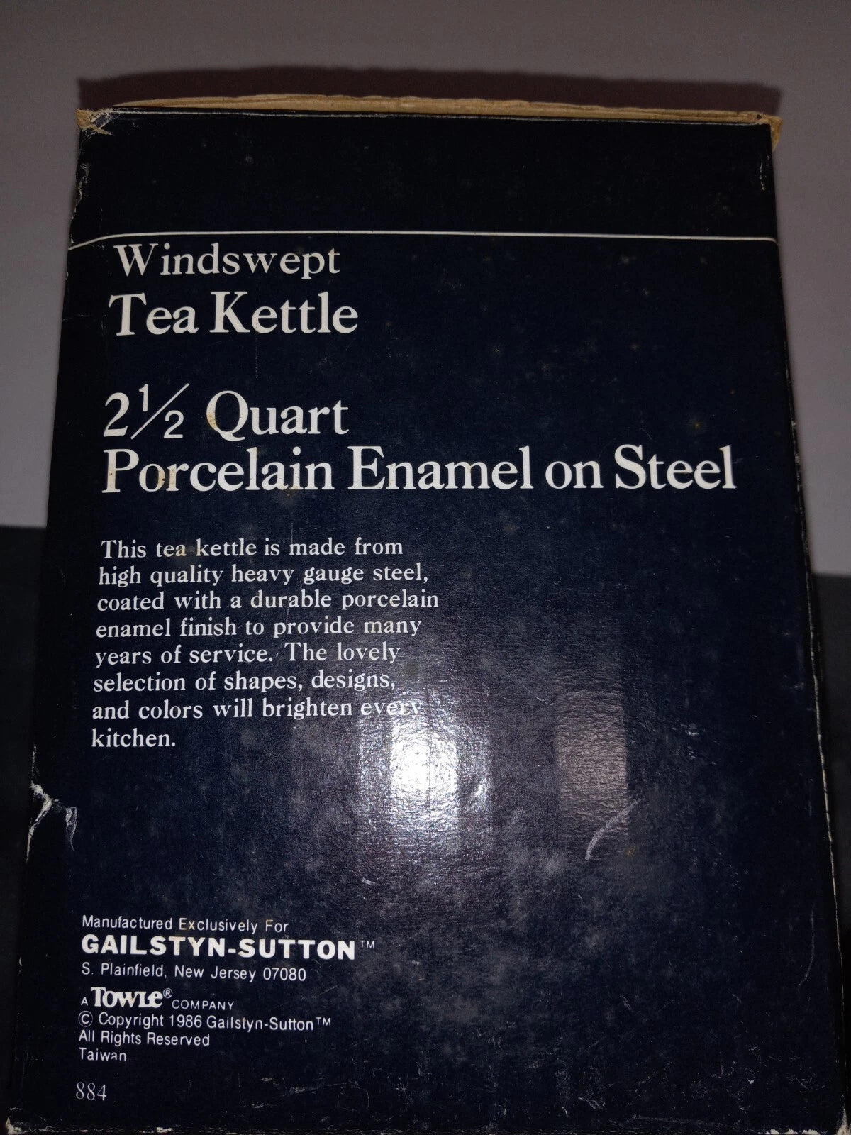 Vintage Gailstyn-Sutton 1986 Windswept Tea Kettle 2.5Q Porcelain Enamel On Steel