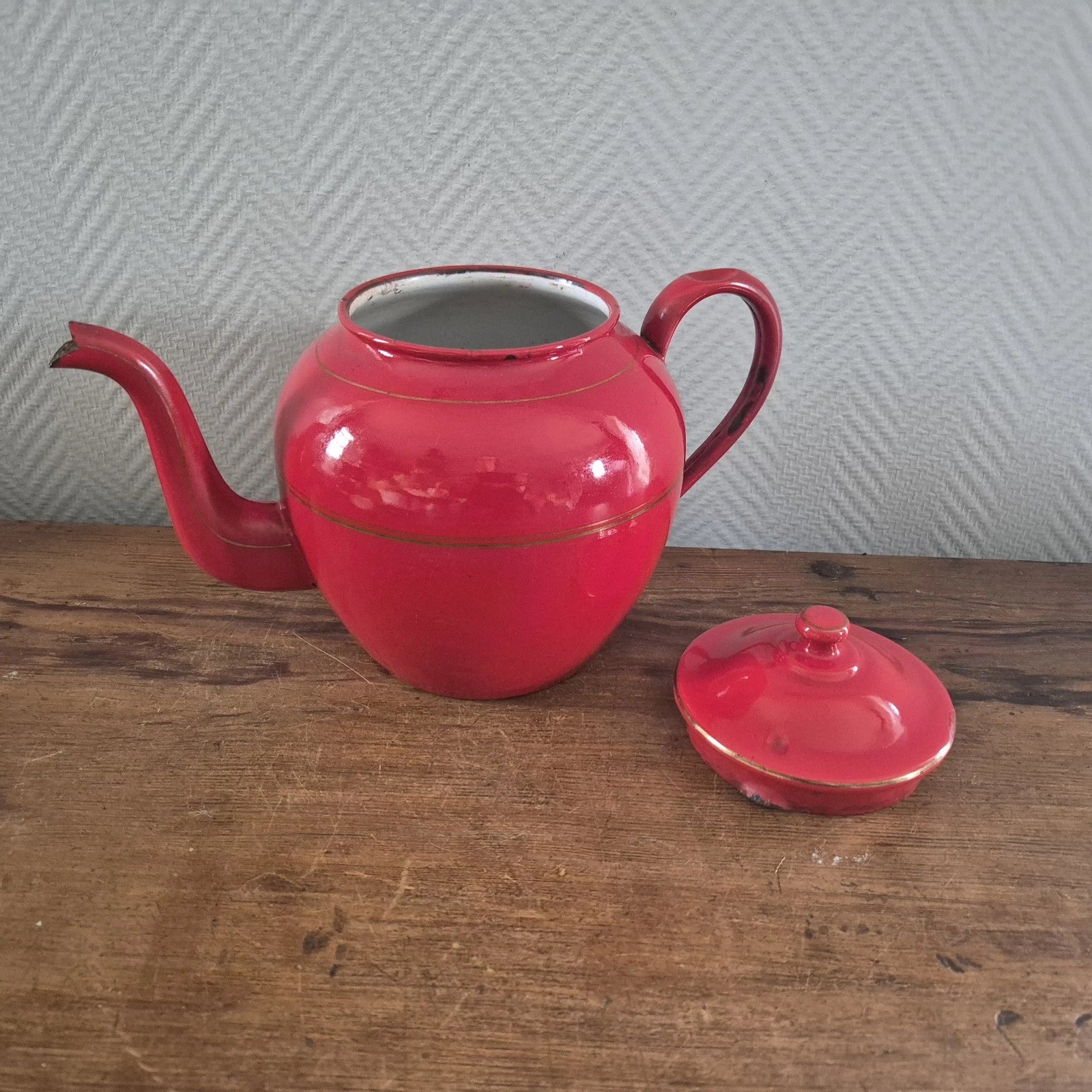 Vintage Enamel COFFEE POT Can Enamelware Tea kettle Red Kaffeekanne Koffiepot