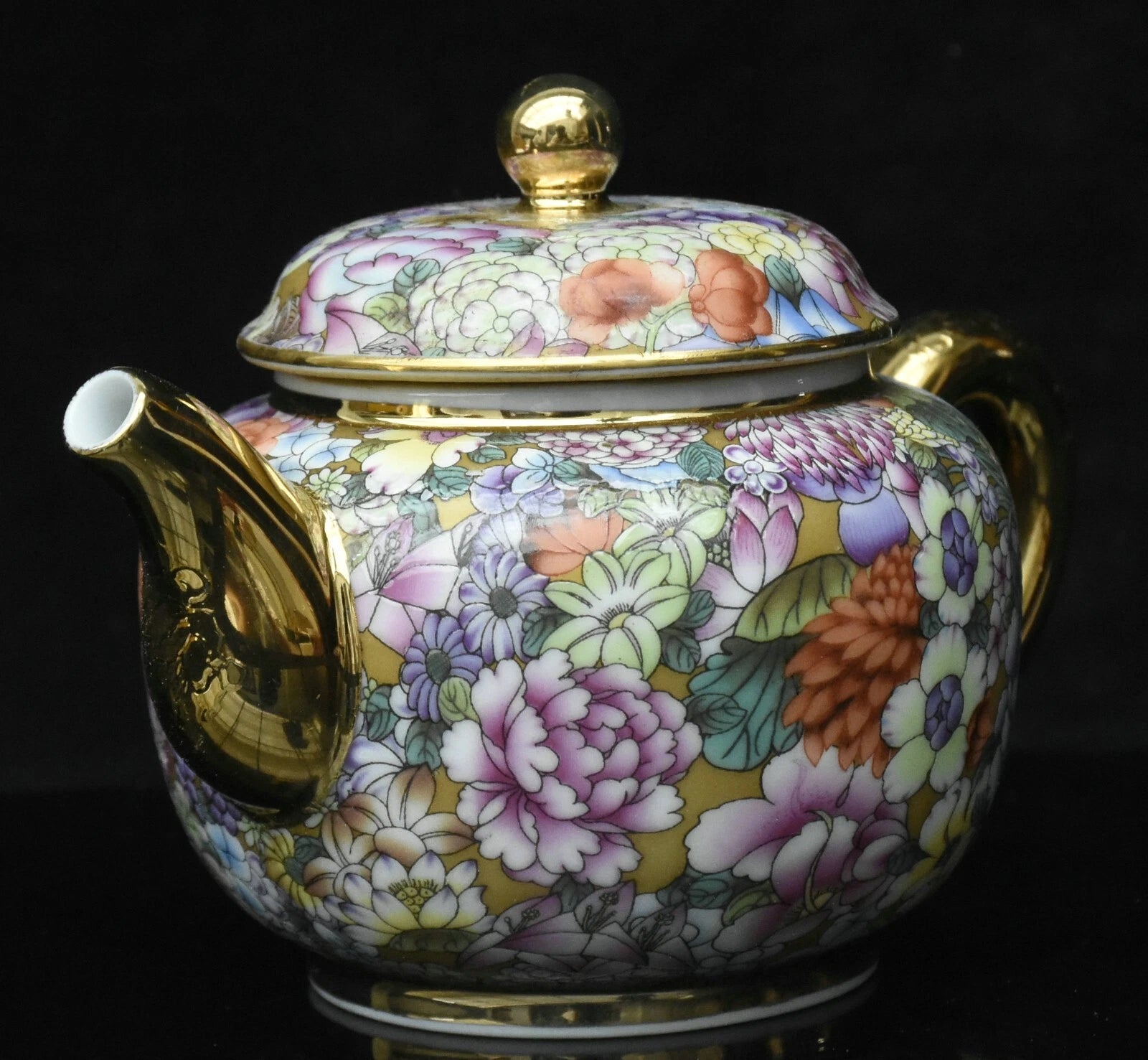 5.5'' Qianlong Enamel Colour Porcelain Gilt Flower Pattern Wine Tea Pot Flagon-