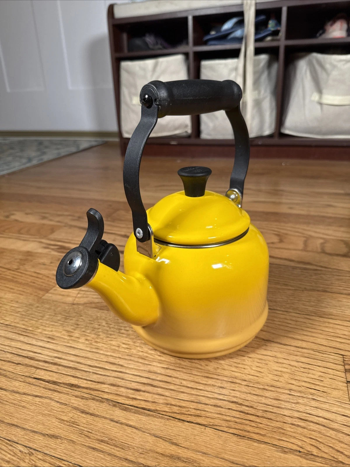 Le Creuset Classic Demi Tea Kettle Enamel on Steel 1.25 Quart Yellow