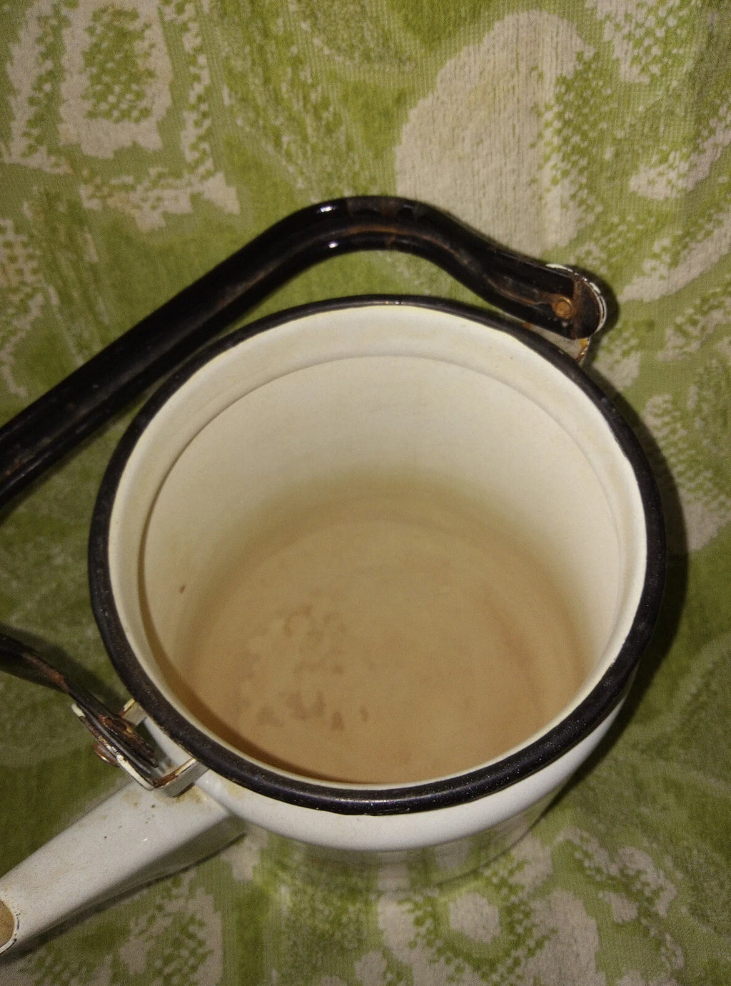 Vintage 70’s Red berries White Enamel Teapot Metal Kettle
