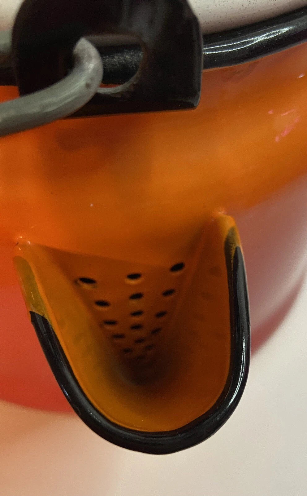 VNTG. ENAMELWARE TEAPOT TEA KETTLE ORANGE WOODEN HANDLE KITSCHY 70'S AESTHETIC