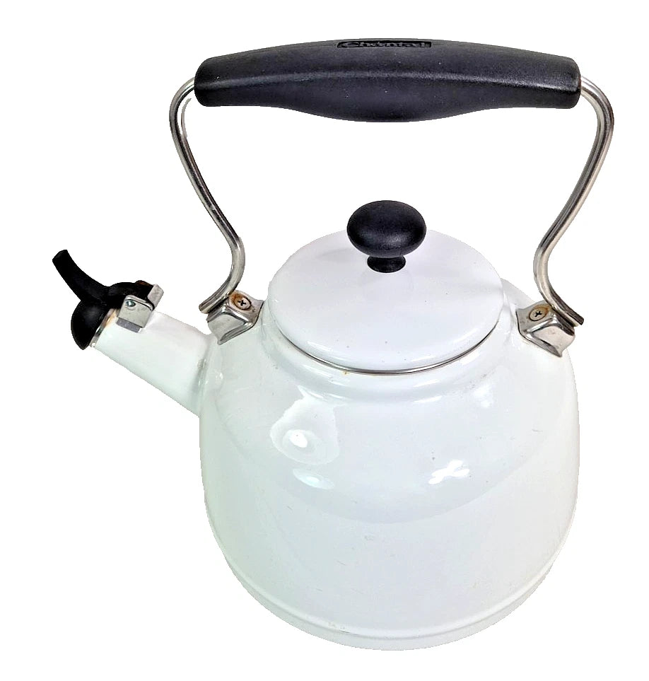 Chantal Whistling Tea Kettle Tea Pot 2.5-Qt Enamel On Steel Classic White