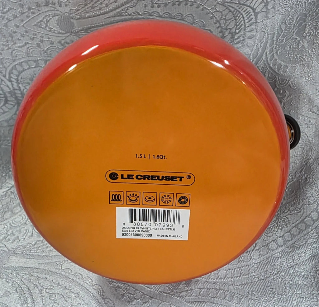 LE CREUSET  Orange Kettle 1.6 qt Tea Pot Enamel Oolong Kettle color volcanic New