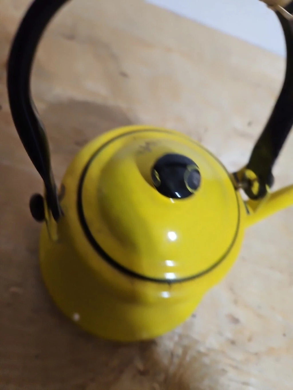 Vintage yellow and black enamel teapot kettle with handle and lid Japan