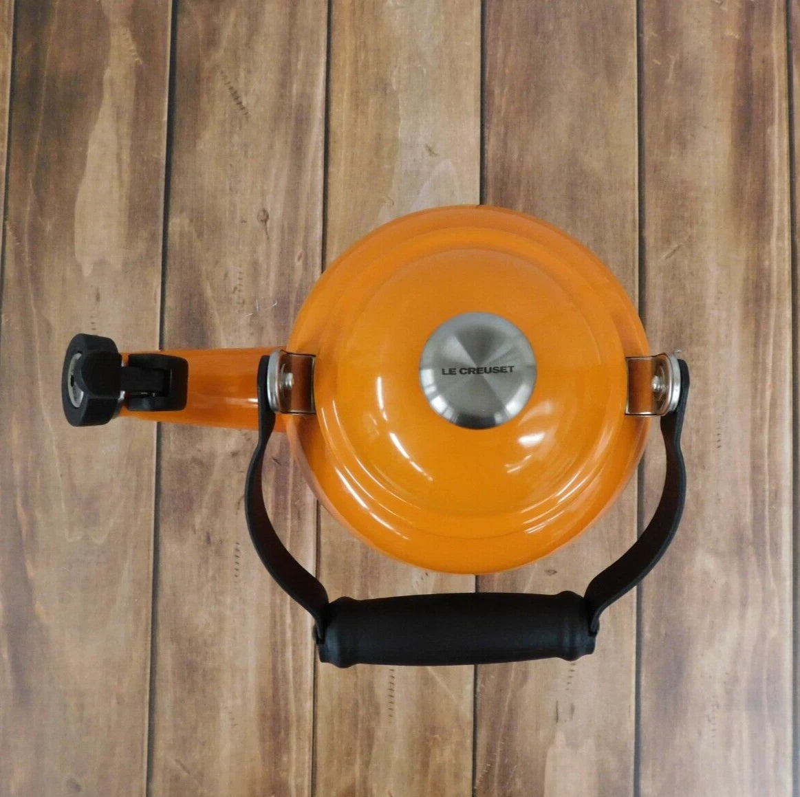 Le Creuset Enamel on Steel 1.25 Quart Demi Tea Kettle, Flame - NEW