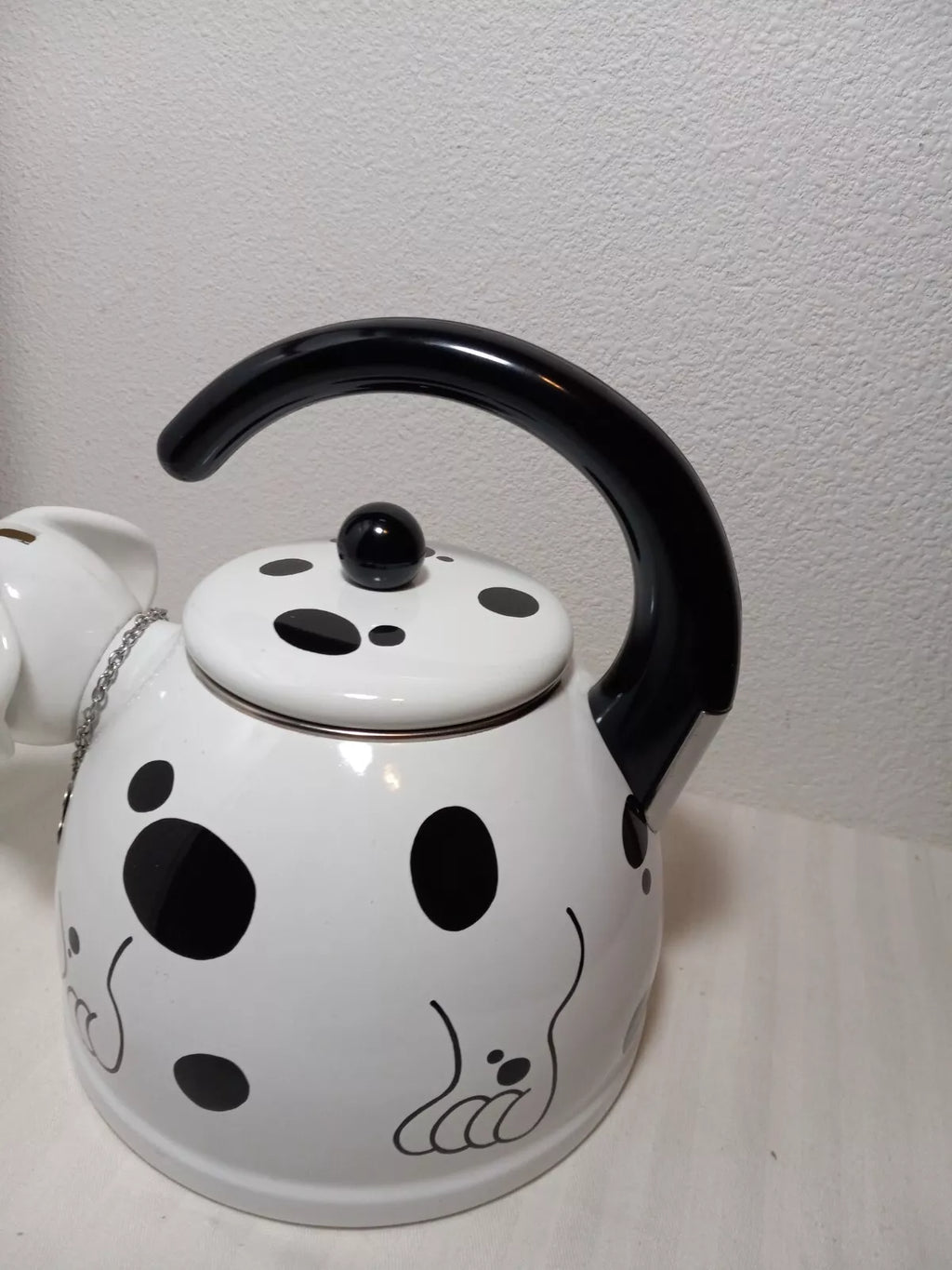 KAMENSTEIN CORP DOG WHISTLING TEA KETTLE POT