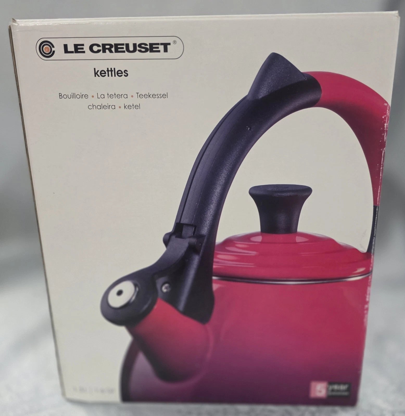 LE CREUSET  Orange Kettle 1.6 qt Tea Pot Enamel Oolong Kettle color volcanic New