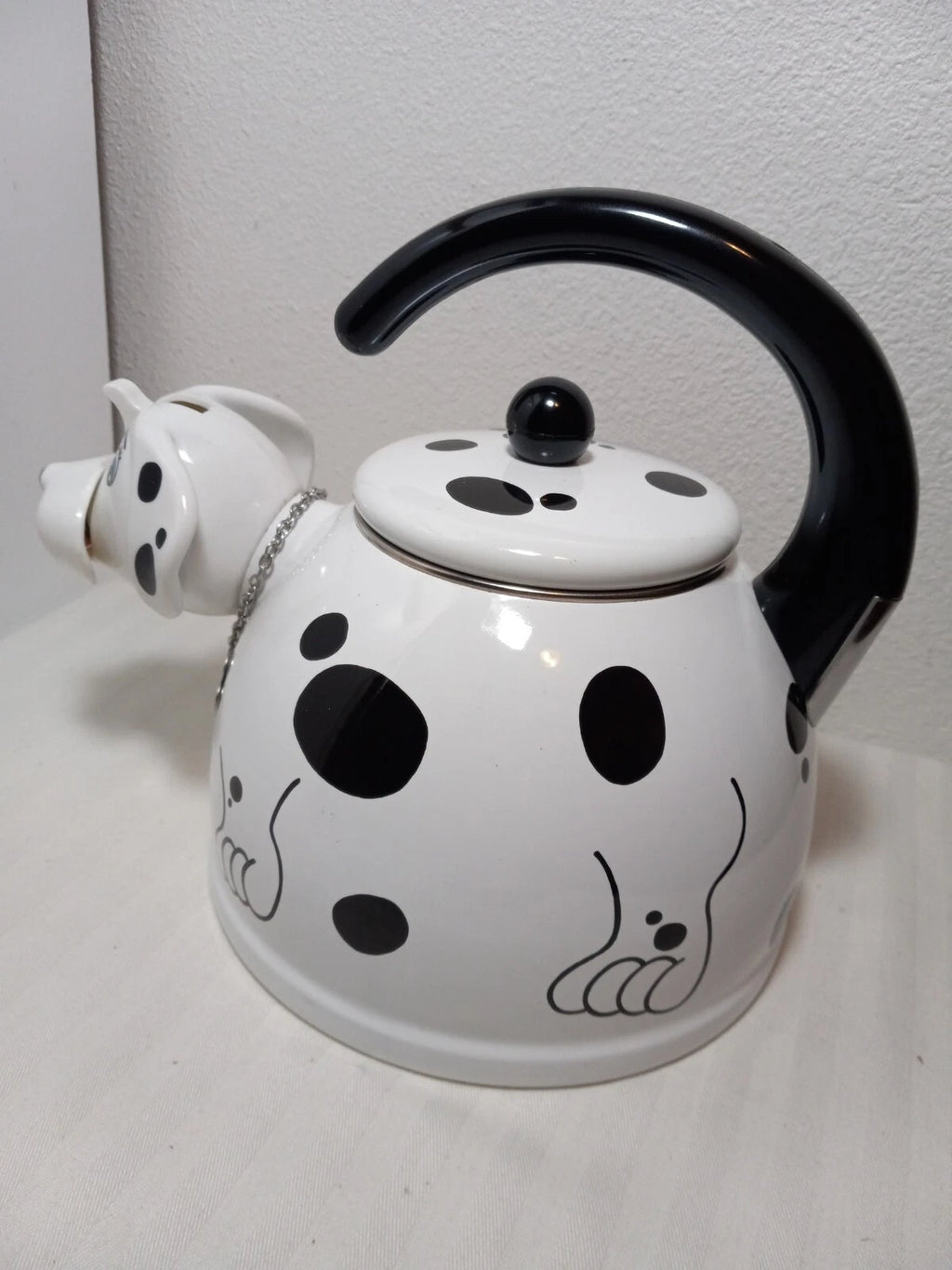 KAMENSTEIN CORP DOG WHISTLING TEA KETTLE POT