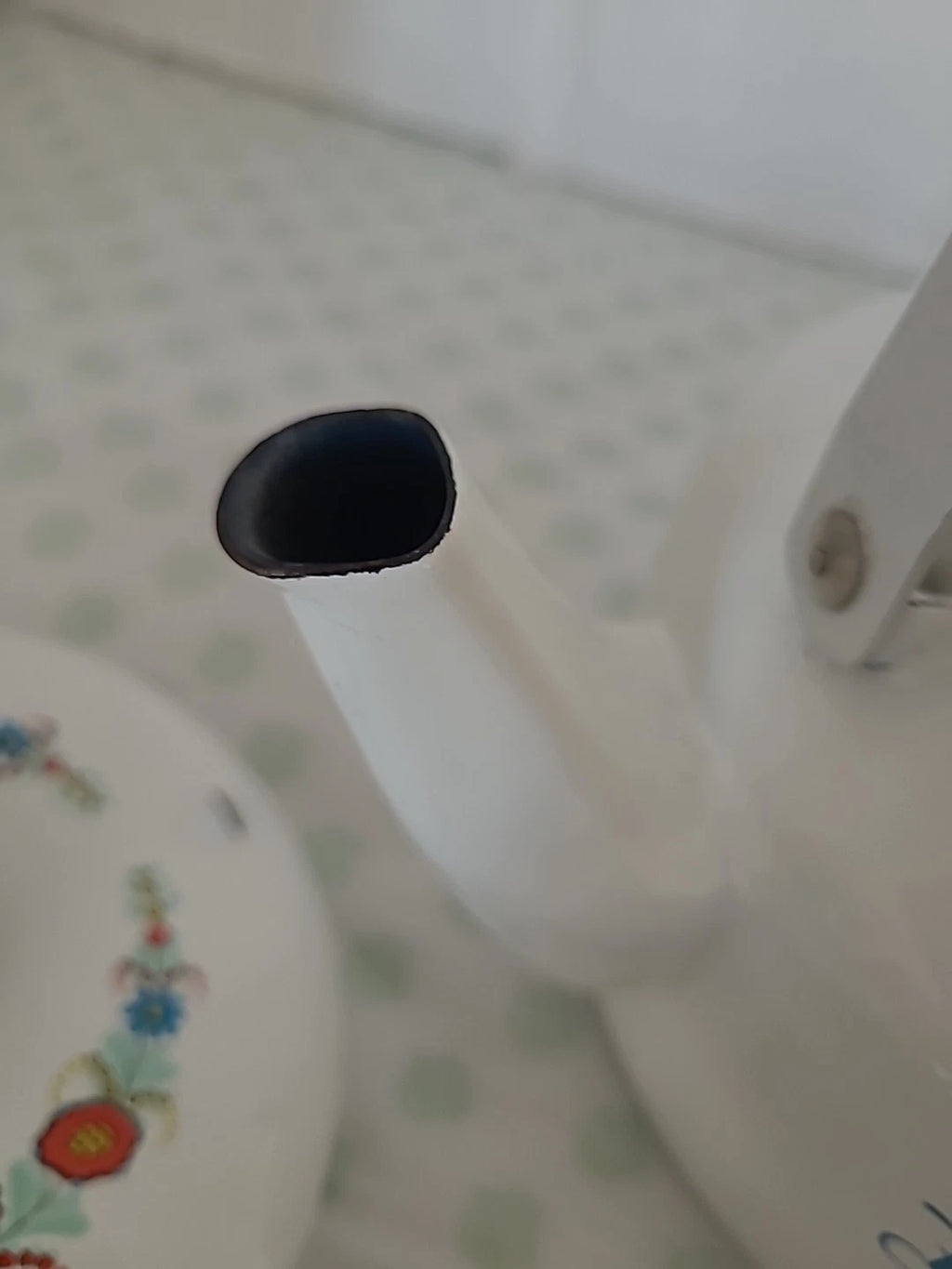 VINTAGE BERGGREN SWEDISH ENAMELWARE TEAPOT TEA KETTLE ROSEMALING FOLK ART