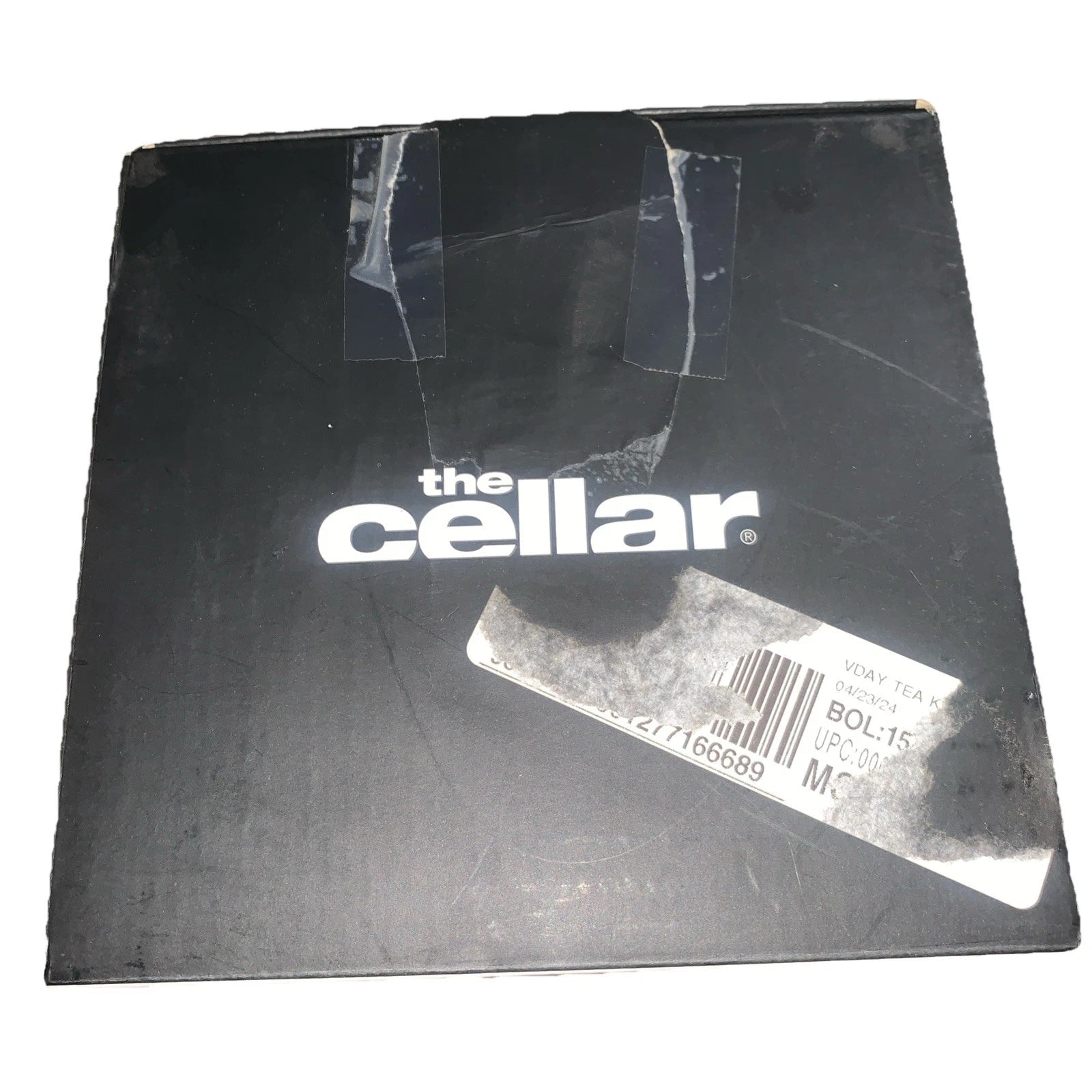 THE CELLAR Enamel on Steel Heart Tea Kettle NEW in Open Box