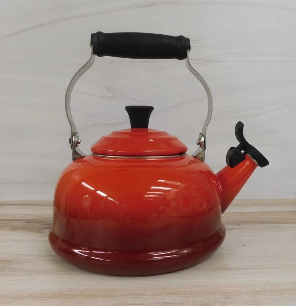 Le Creuset Enamel on Steel 1.7 Quart Classic Whistling Kettle, Cerise Red - New