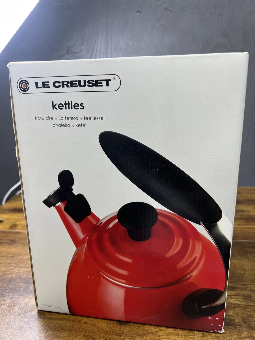 Le Creuset Enamel-on-Steel Halo 1-1/2-Quart Teakettle, Cherry