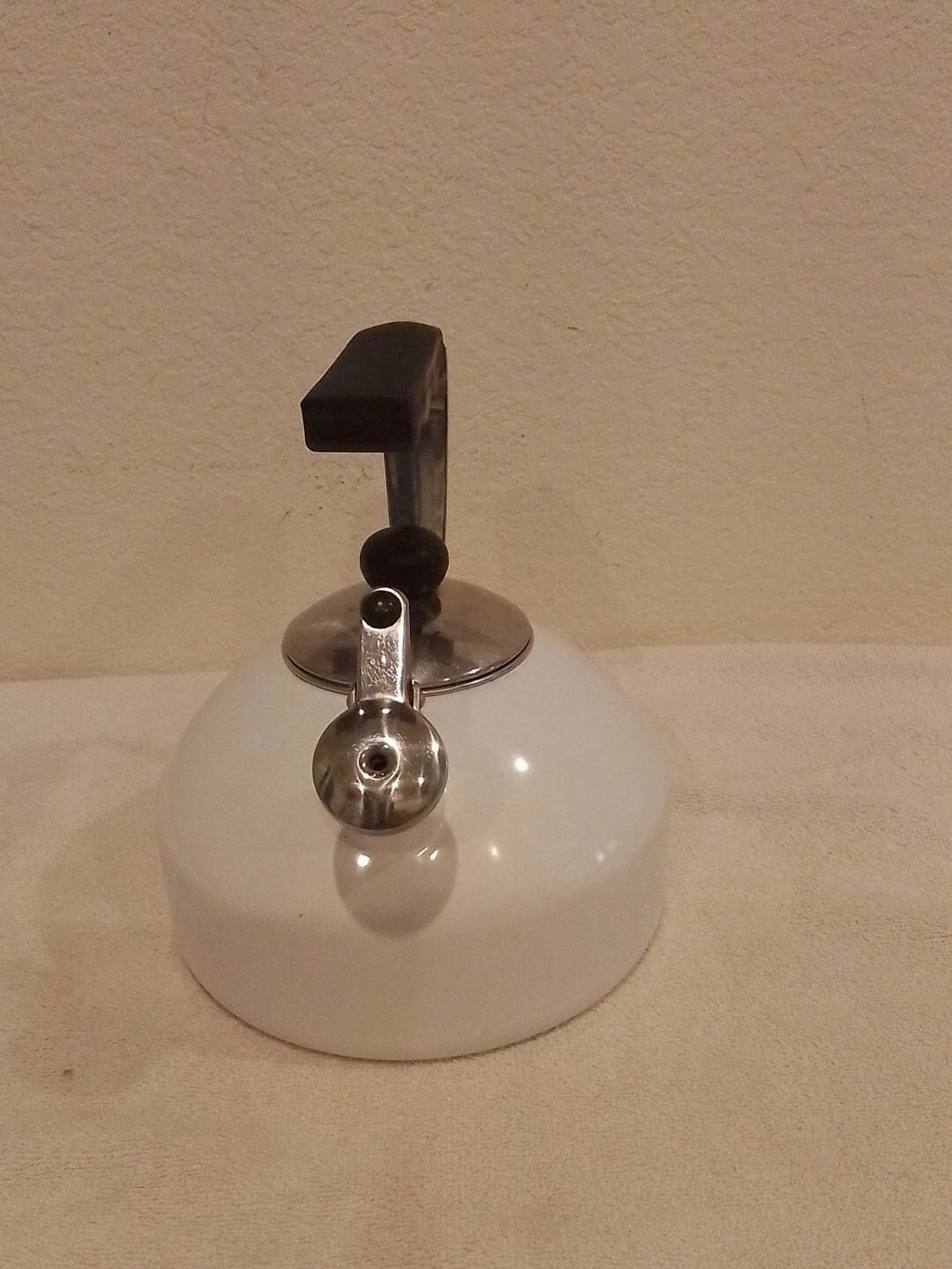 Vintage Whistling White Tea Kettle Tea Pot Enamel On Steel