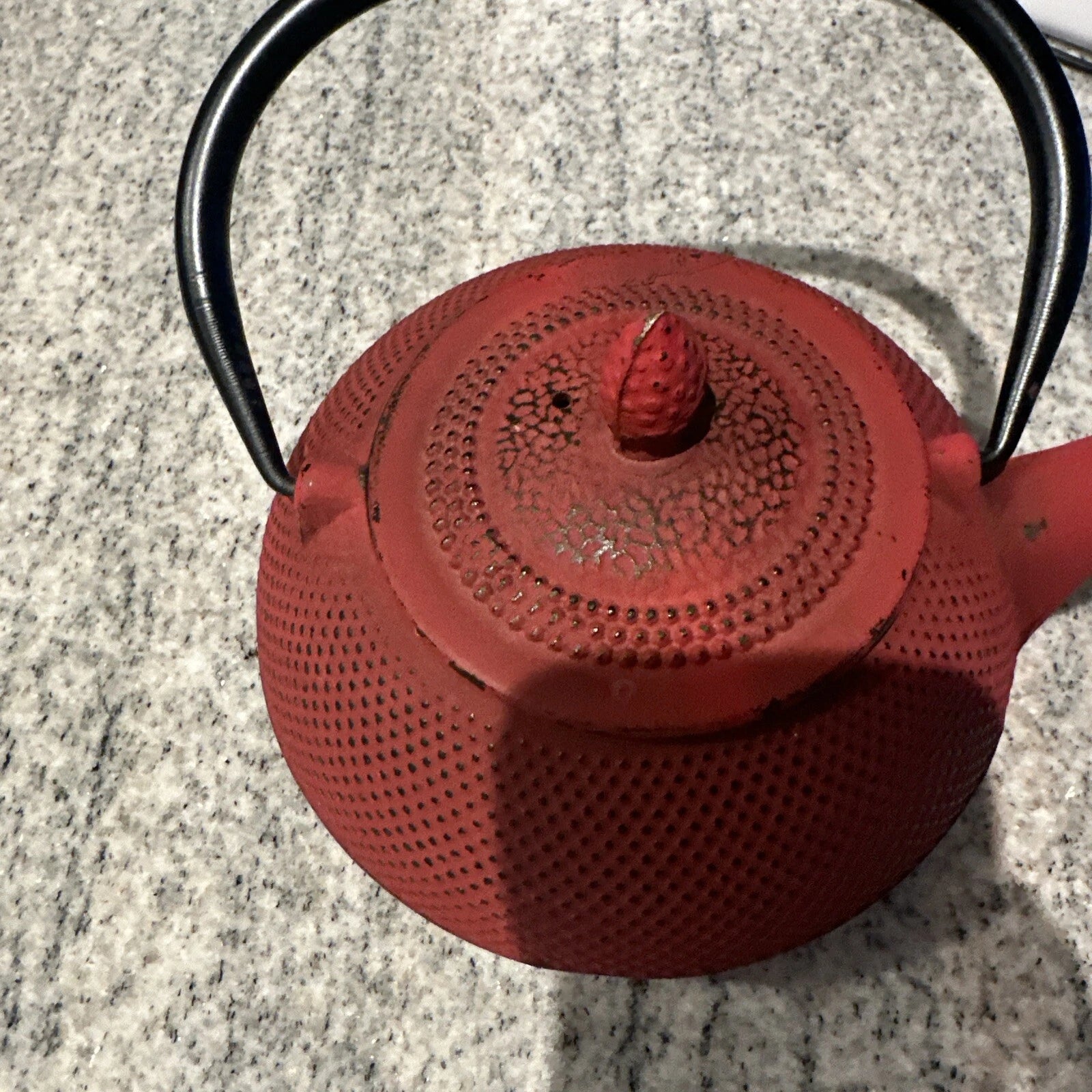 Japanese Tetsukyusu Cast Iron Teapot Hobnail Design-Red with Black Enamel 600+ml