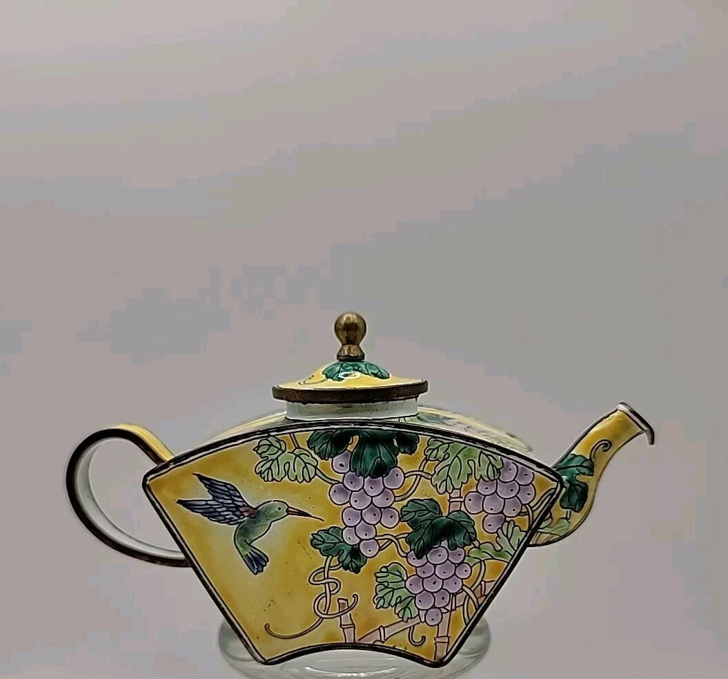 Kelvin Chen Miniature Teapot Porcelain Piece With Hummingbird and Grapes