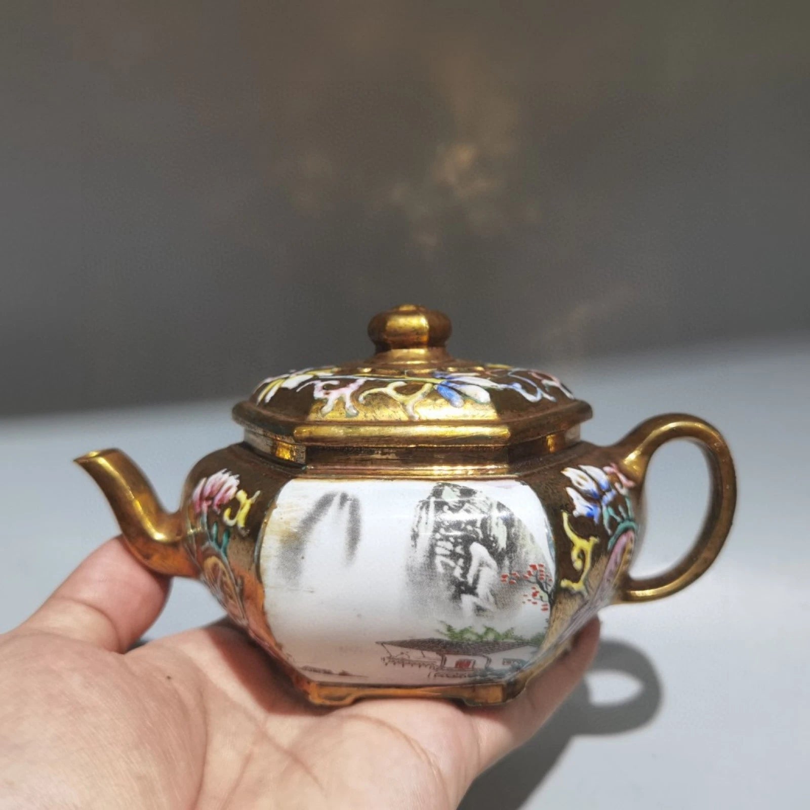 Chinese Clay Pot Traditional Tea Pots Strainer Vintage Art Deco Gilded Enamel