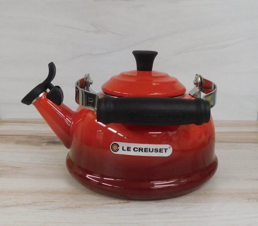 Le Creuset Enamel on Steel 1.7 Quart Classic Whistling Kettle, Cerise Red - New
