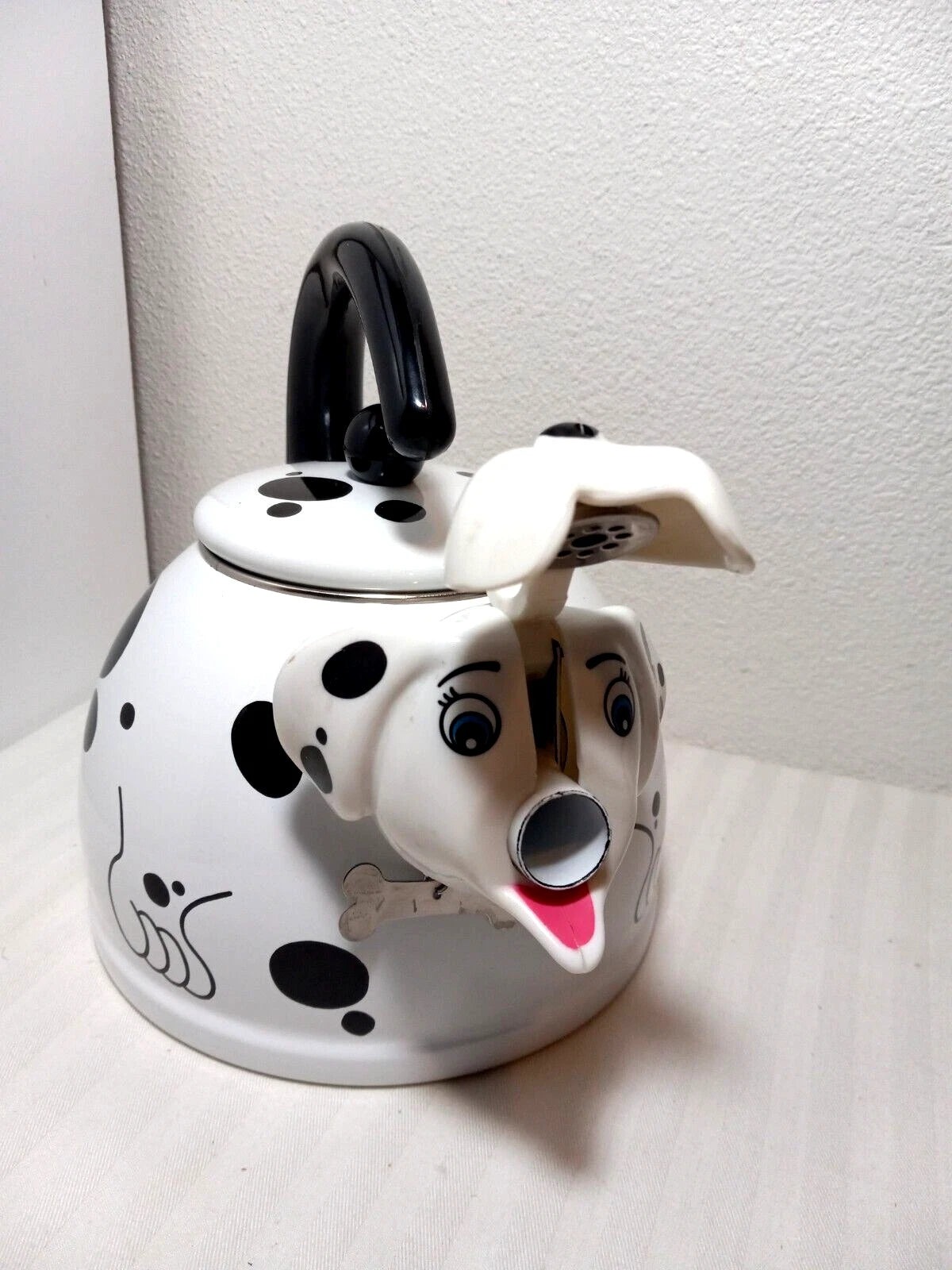 KAMENSTEIN CORP DOG WHISTLING TEA KETTLE POT
