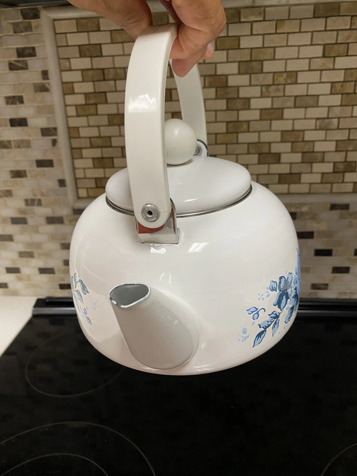 Vintage Enamel Lincoware Tea Pot Kettle White with Plastic Handle-Blue Flowers