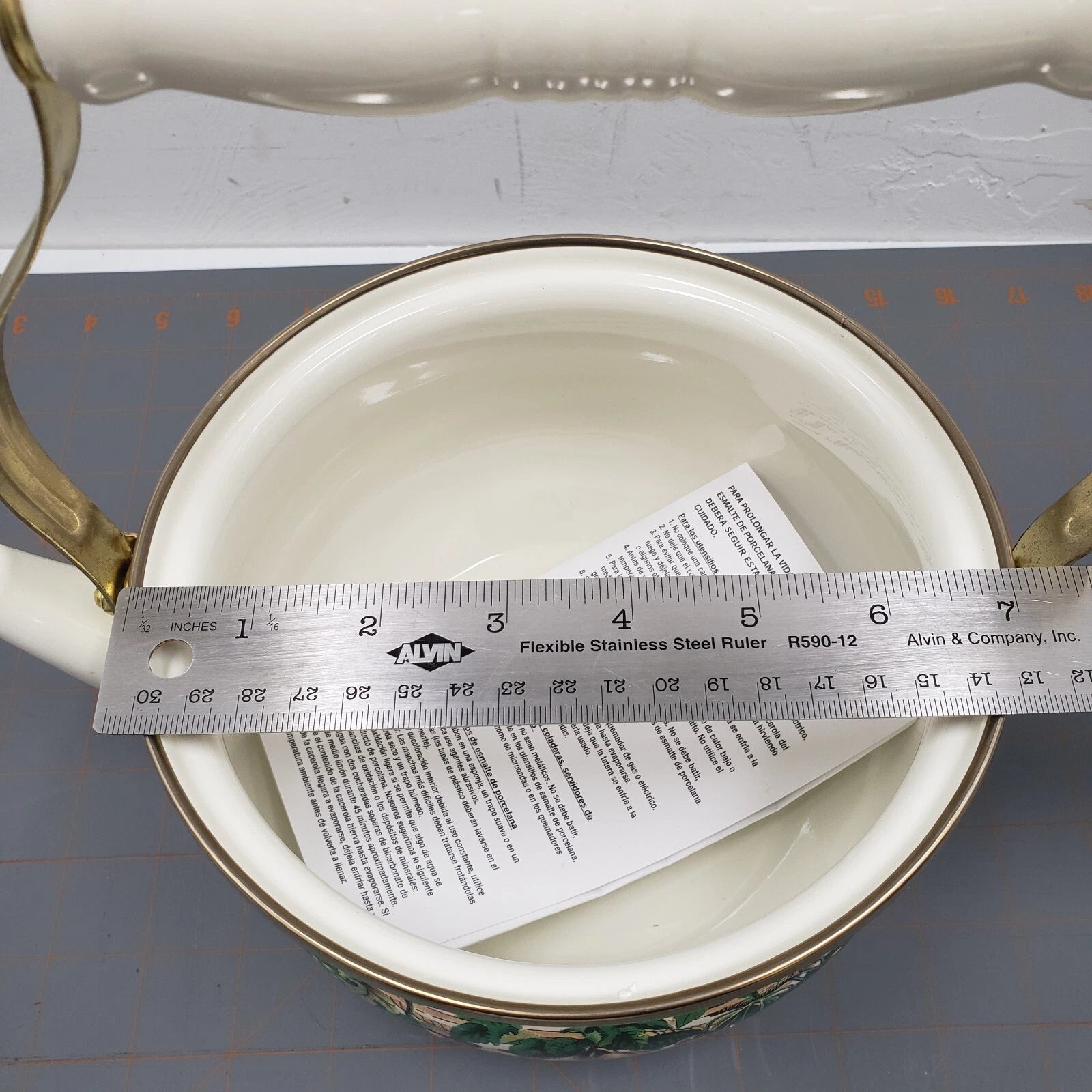 VTG Tabletops Unlimited Enamelware Kensington Garden 2 Qt Tea Kettle NIB