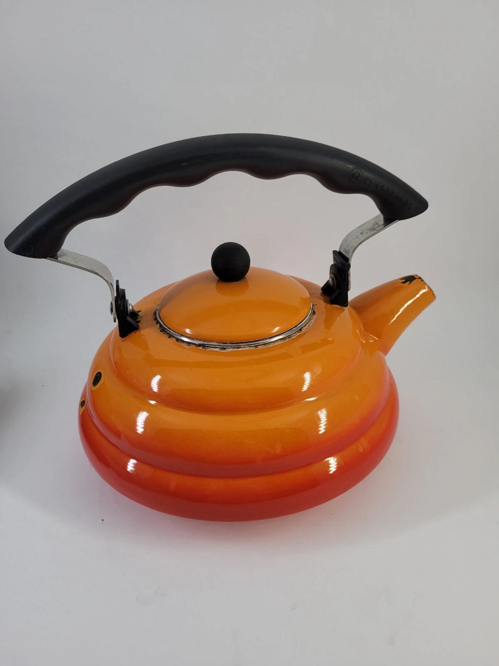 Rare Vintage Le Creuset Bee Hive Whistling Teapot