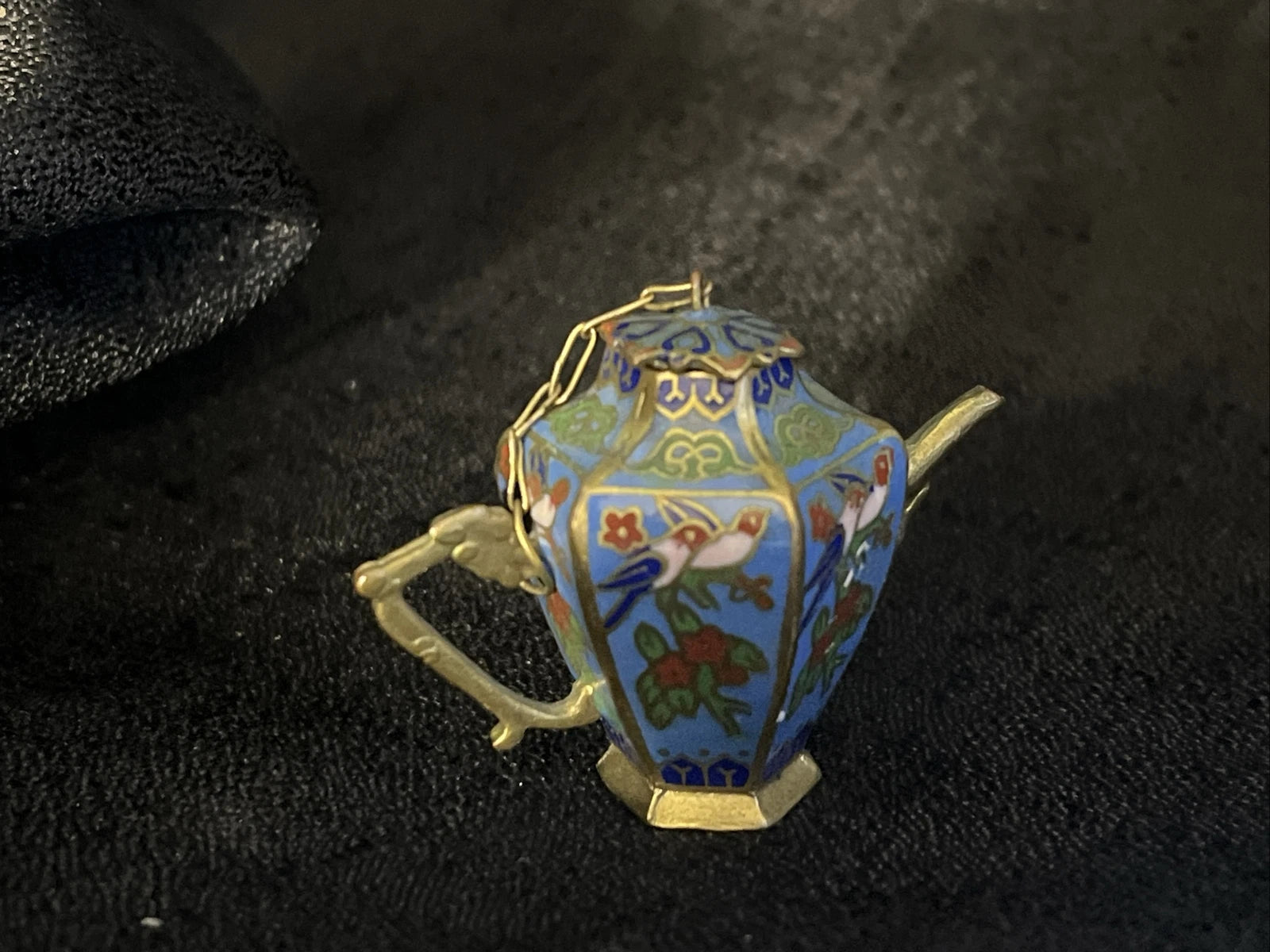 VTG  CLOISONNE ENAMEL ON BRASS HEXAGONAL TEA POT, BIRDS FLORAL pl