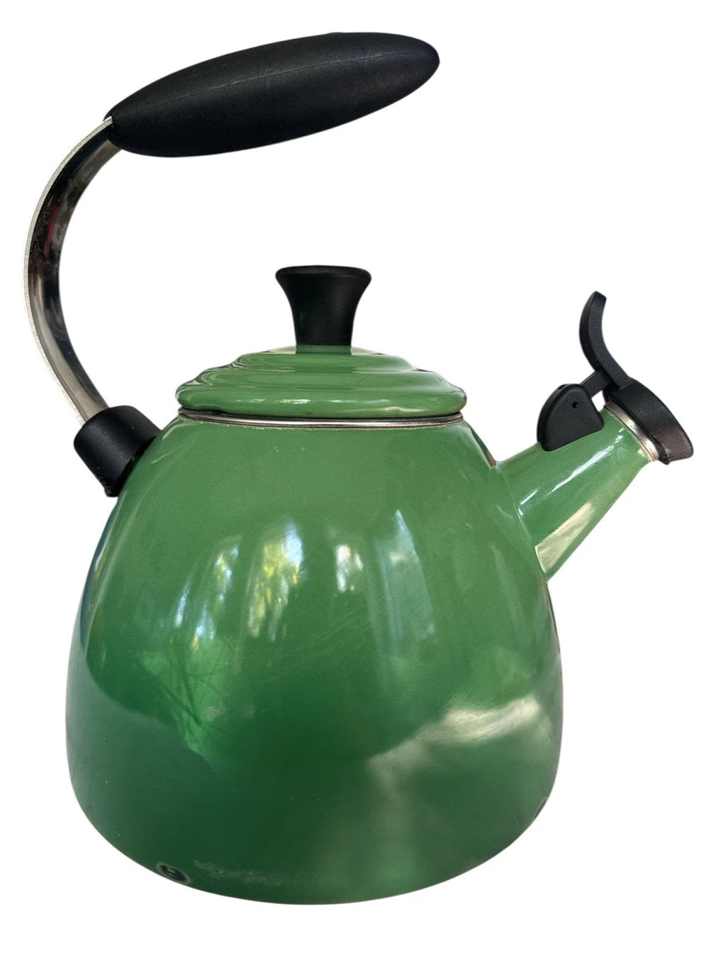 Le Creuset Halo Lime Green Enameled Tea Kettle Green Whistling