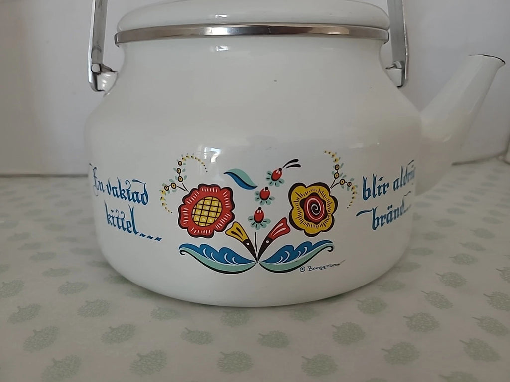 VINTAGE BERGGREN SWEDISH ENAMELWARE TEAPOT TEA KETTLE ROSEMALING FOLK ART