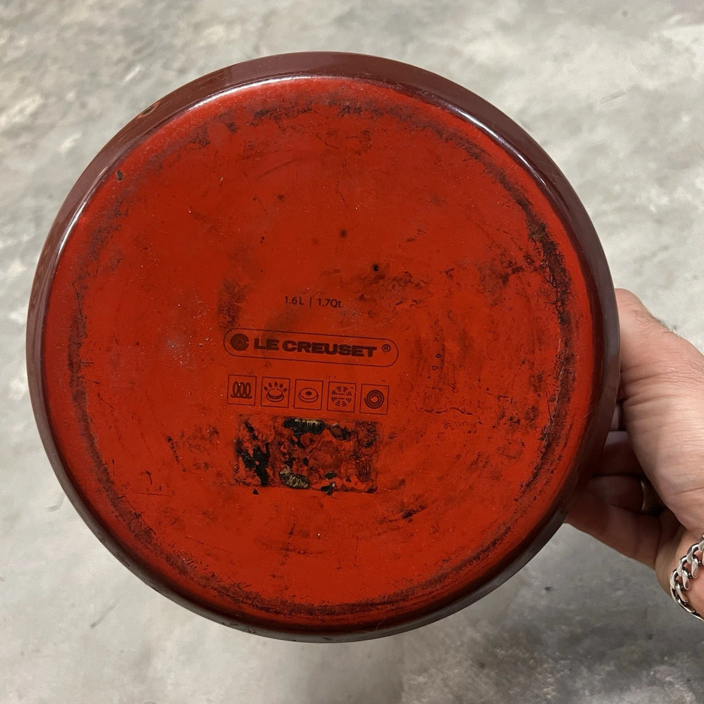 Le Creuset Whistling Tea Kettle Flame Orange Ombre Tea Pot 1.7 Qt 1.6 L Enameled