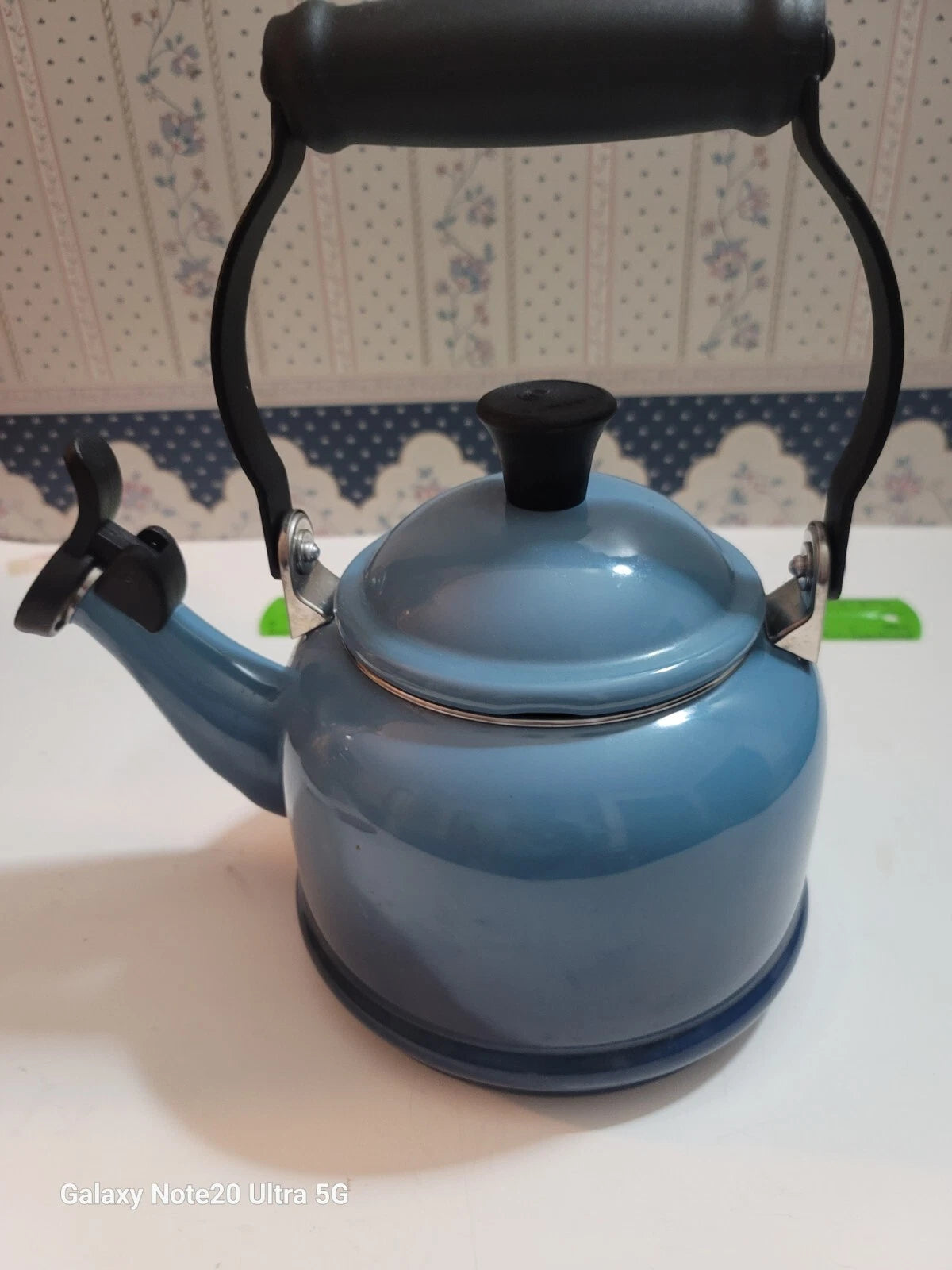 LeCreuset Tea Kettle Blue Enamel Black Handle Classic Style Teapot 1.25 Qt