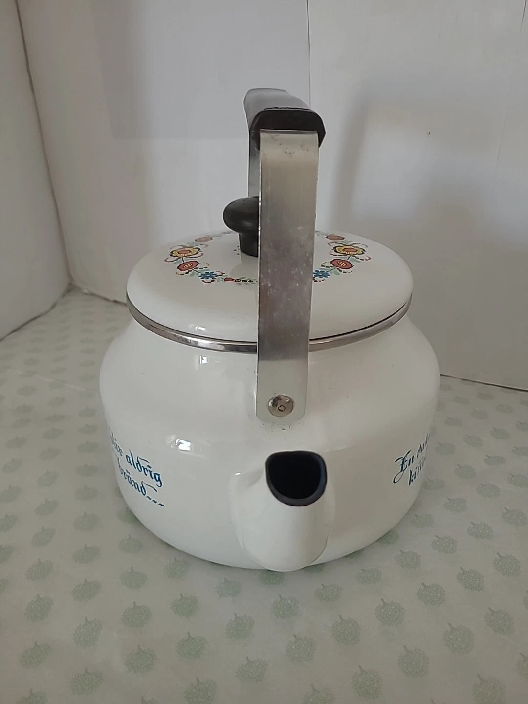 VINTAGE BERGGREN SWEDISH ENAMELWARE TEAPOT TEA KETTLE ROSEMALING FOLK ART