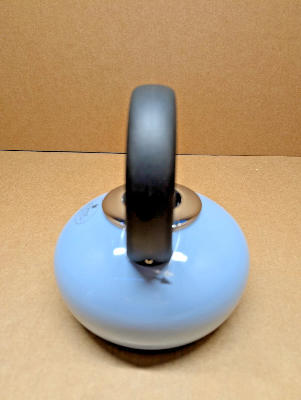 Chantal Classic Loop Enamel on Steel Whistling Tea Kettle, 1.8 qt (Glacier Blue)