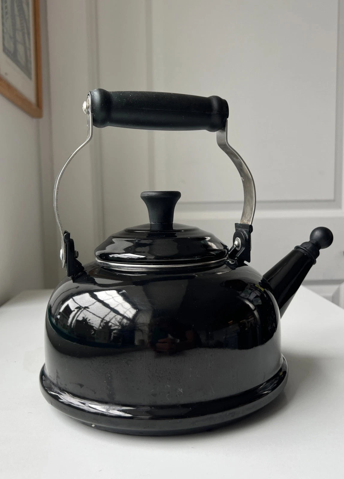 Le Creuset Whistling Stovetop Kettle BLACK Teapot 1.7 Qt 1.6 L Enameled Steel