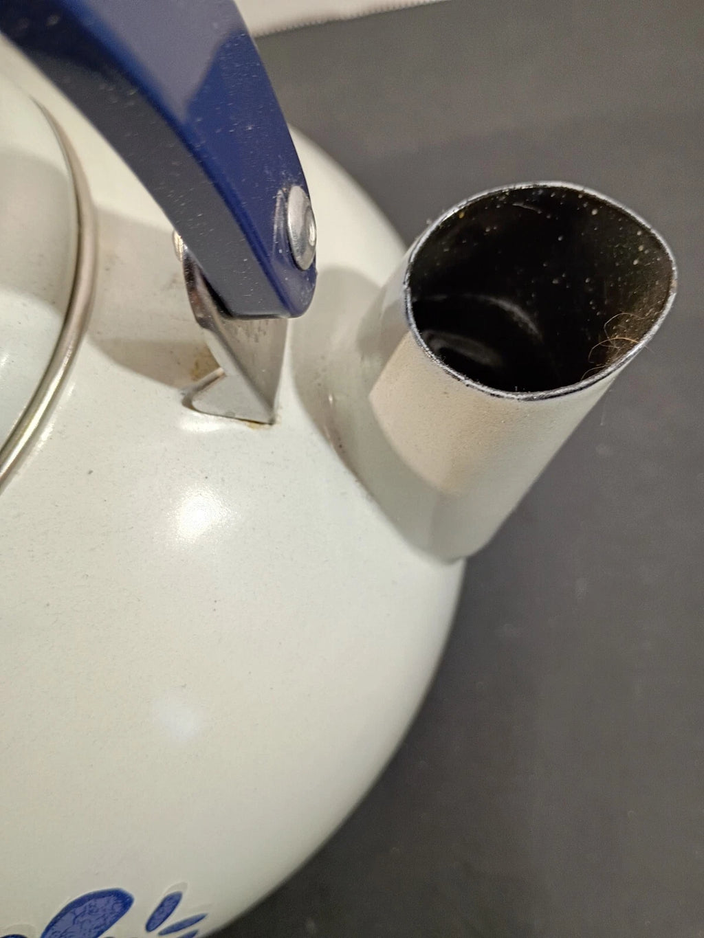 VTG Pfaltzgraff Yorktown enamel on metal Teapot VGC